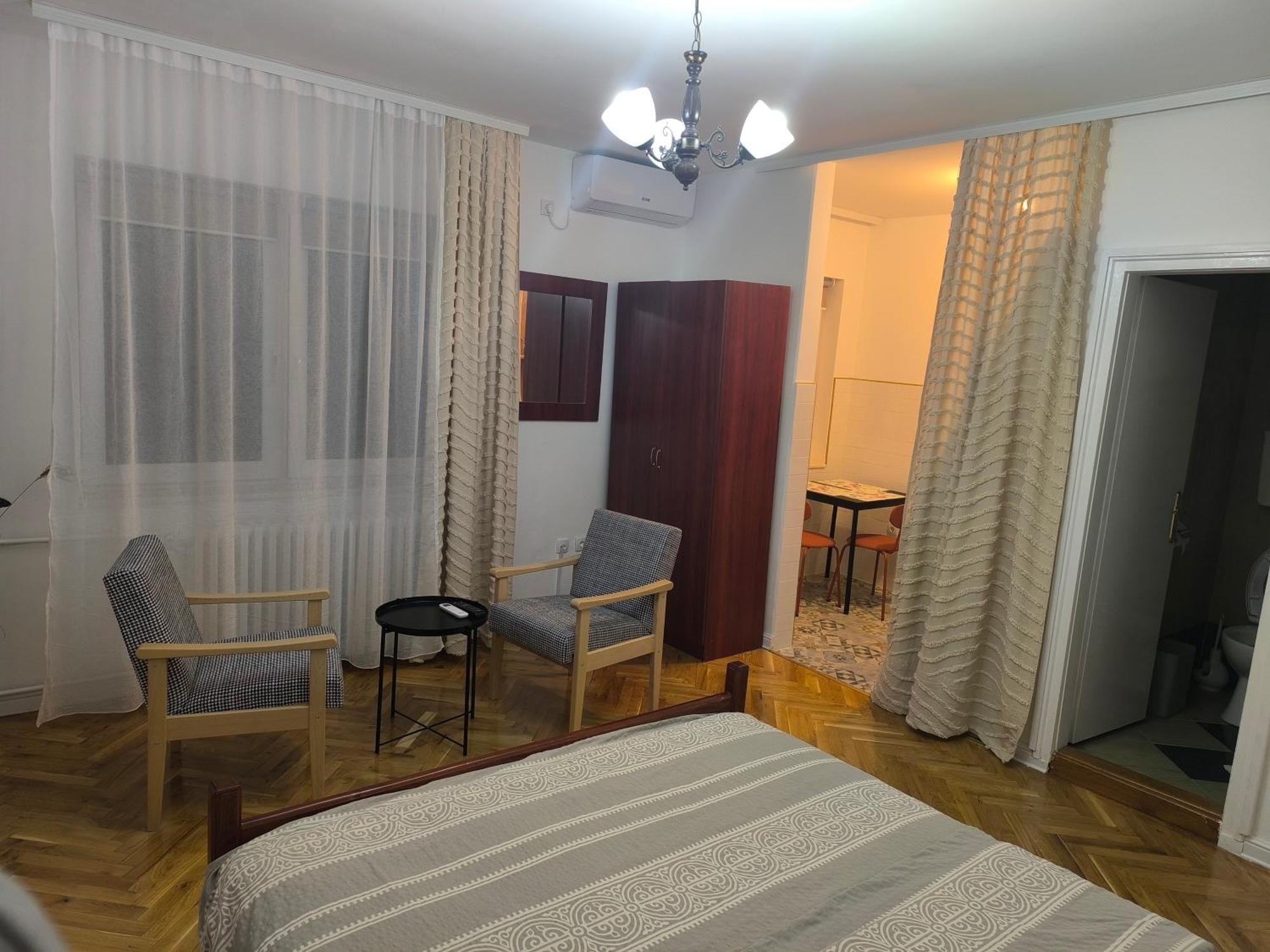 Guest House Major 阿然德洛维克 外观 照片
